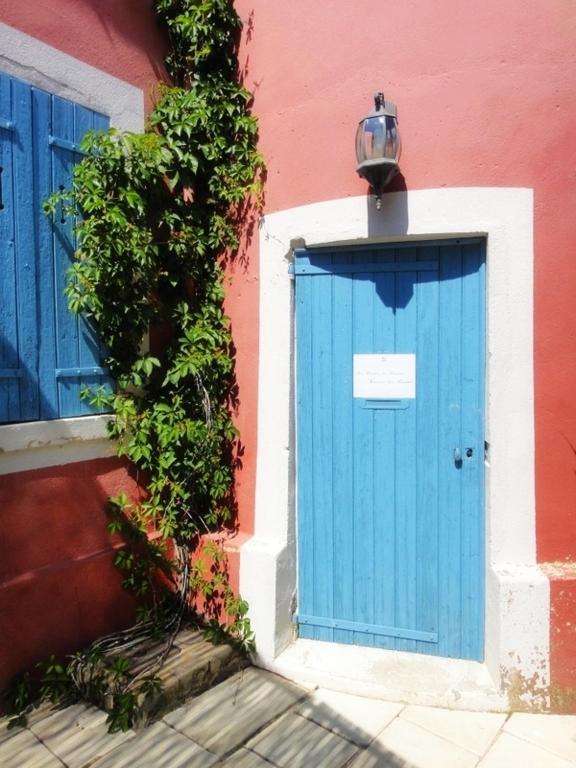 Les Terres De Saint Hilaire Ollières Exterior foto